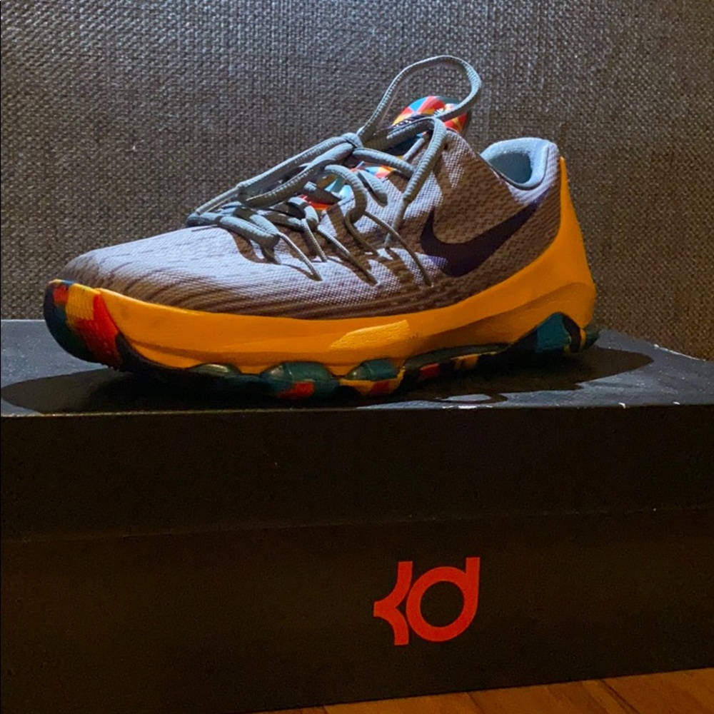 KD 8 (GS)